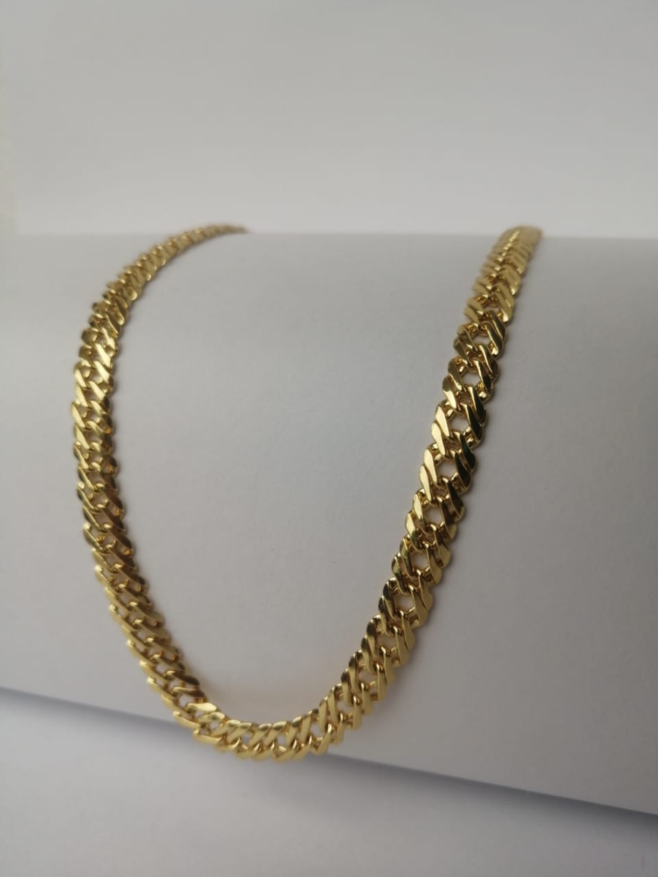 Cadena Entrelazada Hombre
